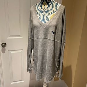 PINK by Victoria’s Secret long sleeve V neck shirt